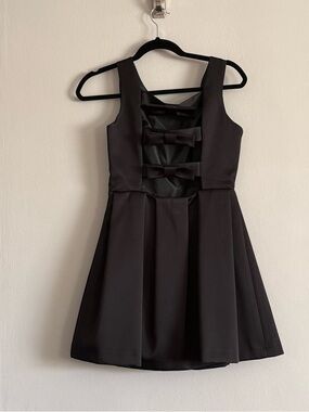 Topshop Bow Back Black Sleeveless Fit-and-Flare Mini Dress